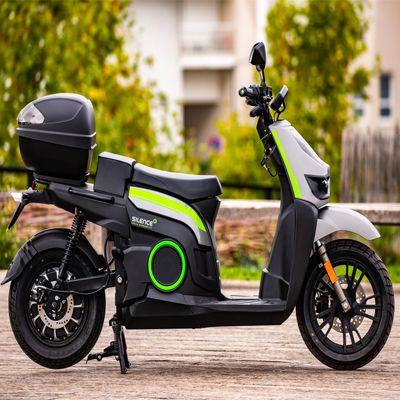 Nouvelles Mobilités SILENCE S02 LS